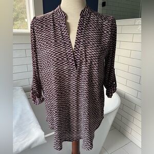 Lush Navy & Burgundy Patterned Blouse

💵Bundle&Save💵